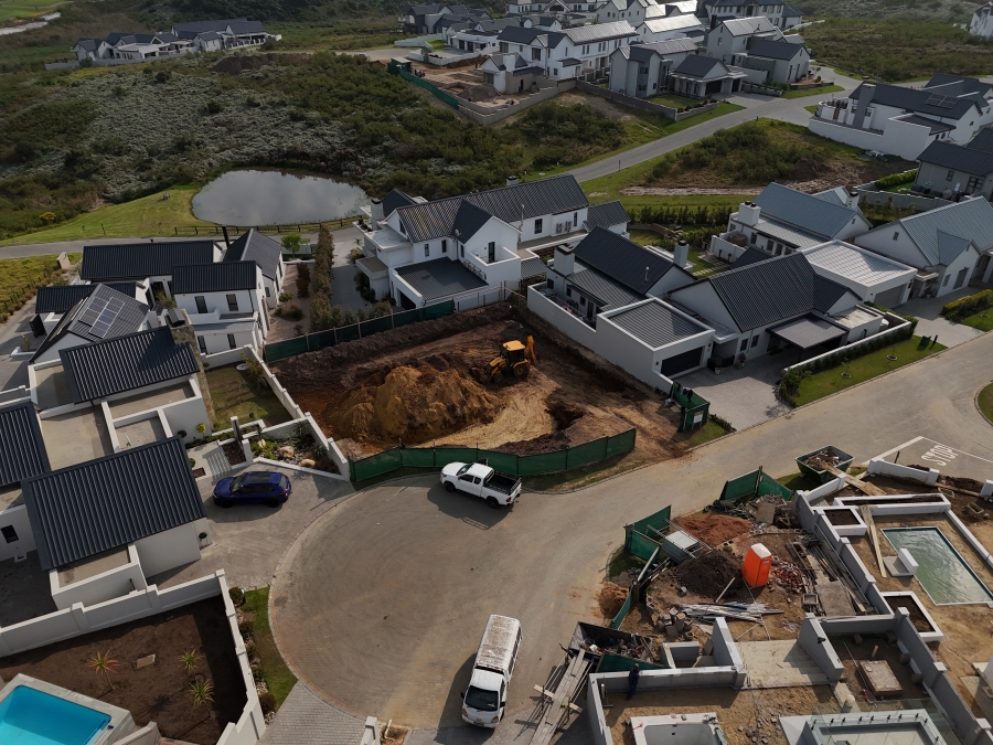 0 Bedroom Property for Sale in Kingswood Golf Estate Western Cape